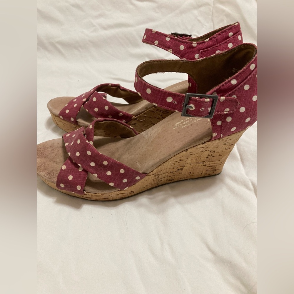 Toms Sienna Red Polka Dot Wedge, 10